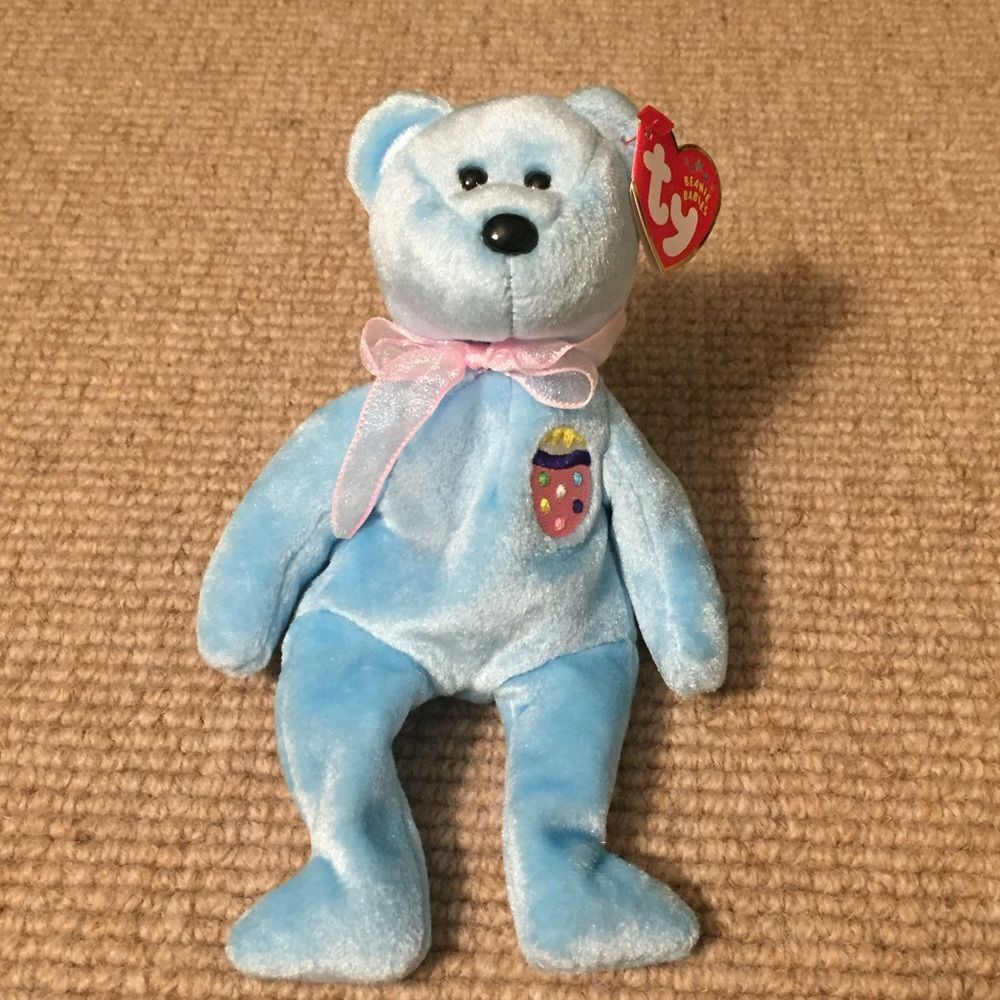 Eggs II the Bear Beanie Baby